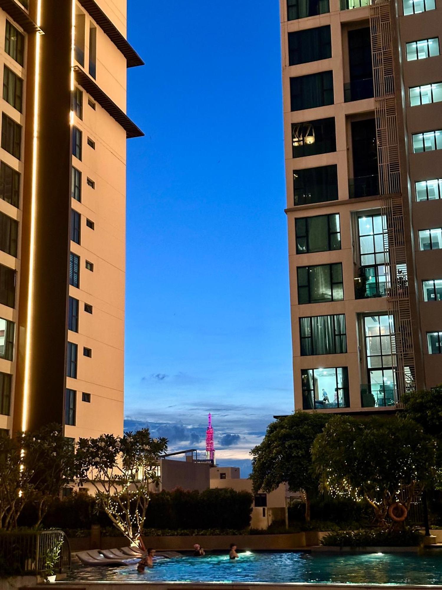 Feliz Luxurry Duplex Apartment Saigon Хошимин Экстерьер фото