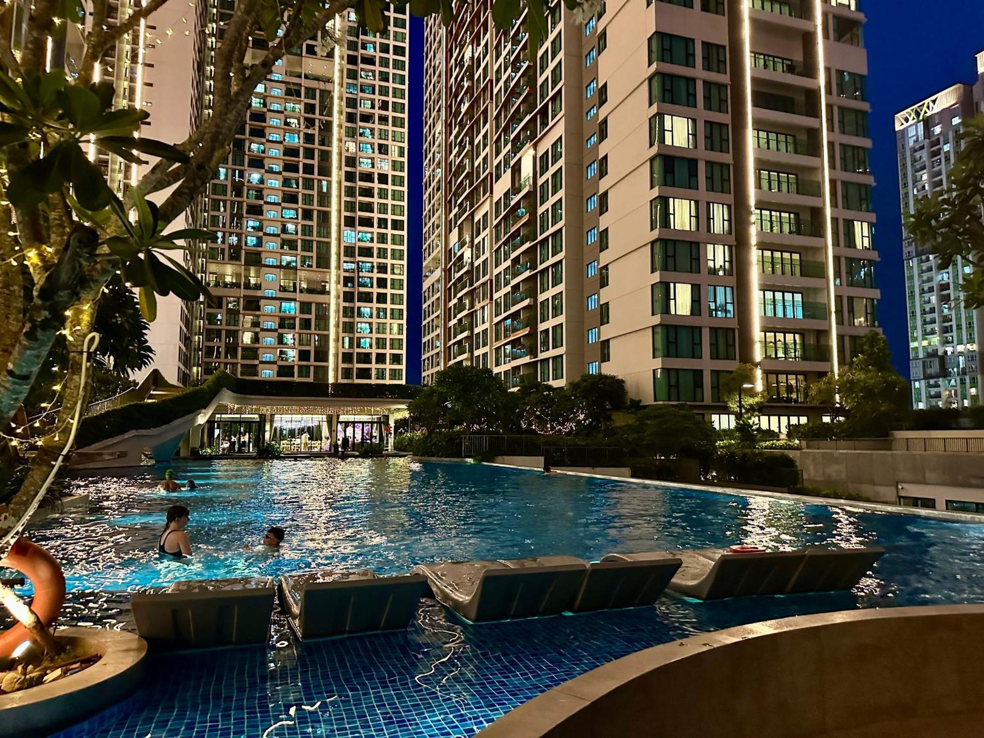 Feliz Luxurry Duplex Apartment Saigon Хошимин Экстерьер фото
